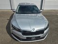 2023 Skoda Superb III Рестайлинг, серебристый, 2650000 рублей - вид 2