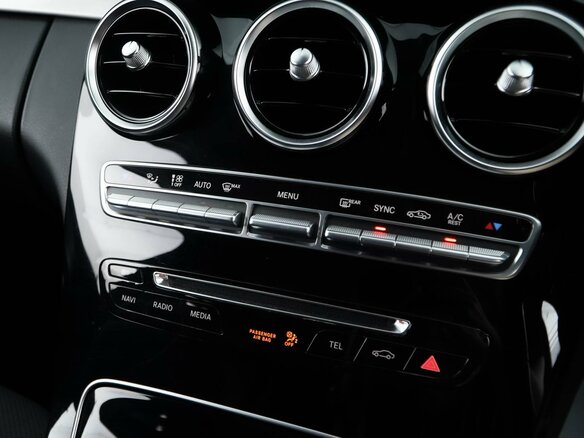 2014 Mercedes-Benz C-Класс 180 IV (W205), белый - вид 17