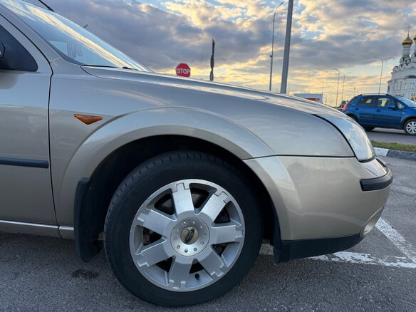 2001 Ford Mondeo III, золотистый, 370000 рублей - вид 6