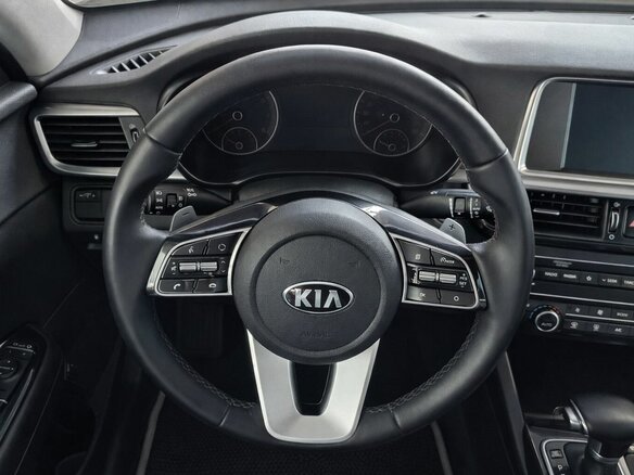 2018 Kia Optima IV Рестайлинг, белый - вид 10
