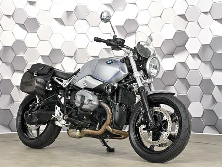 2018 BMW R Nine T Pure, серебристый, 979000 рублей, вид 1