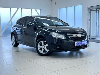 2012 Chevrolet Cruze I, чёрный, 690000 рублей, вид 3