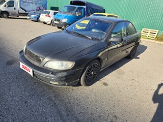 2002 Opel Omega B Рестайлинг, чёрный, 450000 рублей, вид 1