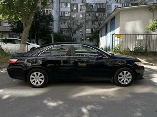 2011 Toyota Camry VI (XV40) Рестайлинг, чёрный, 1300000 рублей, вид 4