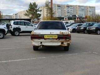 1985 Toyota Mark II V (X70), белый, 169000 рублей, вид 4