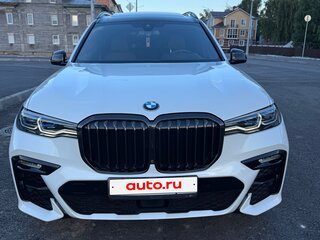 2021 BMW X7 40d I (G07), белый, 9490000 рублей, вид 5