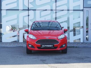 2017 Ford Fiesta Mk6 Рестайлинг, красный, 836000 рублей, вид 2