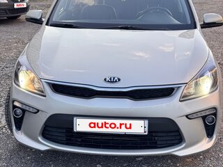 2019 Kia Rio IV, серый, 1700000 рублей, вид 1