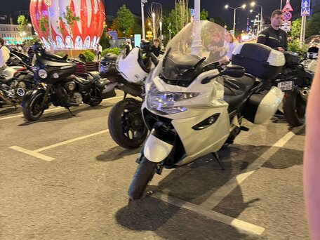 2009 BMW K 1300 GT, белый, 990000 рублей, вид 5