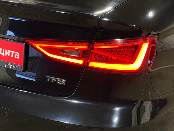 2013 Audi A3 III (8V), чёрный - вид 7