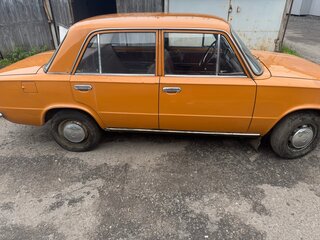 1977 Lada (ВАЗ) 2101, оранжевый, 750000 рублей, вид 4