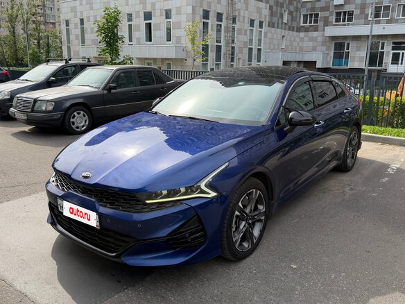 2020 Kia K5 III, синий, 2630000 рублей - вид 9