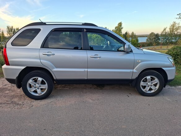 2010 Kia Sportage II Рестайлинг, серебристый - вид 9