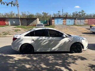 2010 Chevrolet Cruze I, белый, 600000 рублей, вид 5