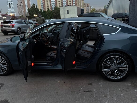2011 Audi A5 I (8T), серый, 950000 рублей - вид 2