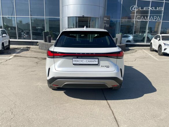 2026 Lexus RX 300 V, белый, 8490000 рублей - вид 6
