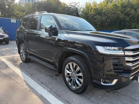 2024 Toyota Land Cruiser 300 Series, чёрный, 12500000 рублей, вид 4
