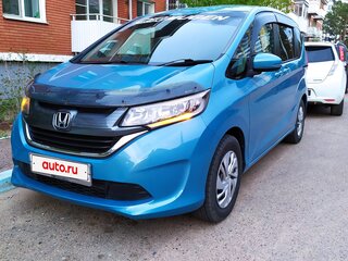 2017 Honda Freed+ II, синий, 1300000 рублей, вид 1