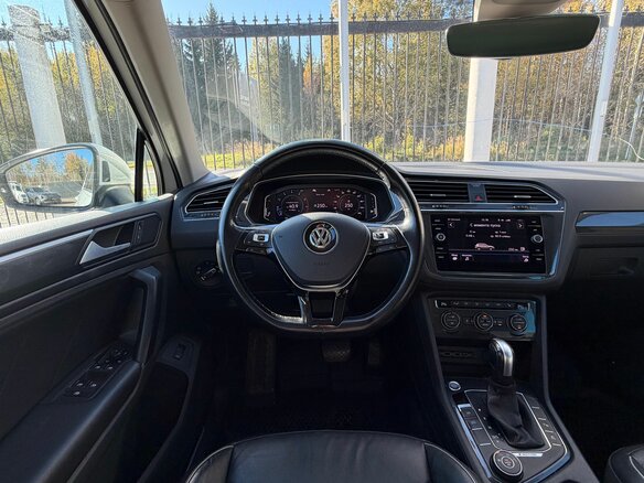 2019 Volkswagen Tiguan II, белый, 2749000 рублей - вид 10