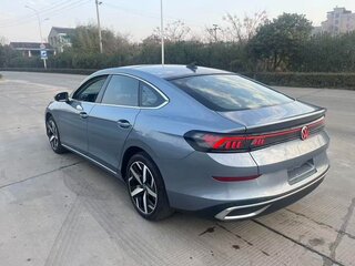 2023 Volkswagen Lamando L II, серебристый, 1799000 рублей, вид 4