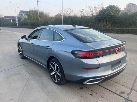 2023 Volkswagen Lamando L II, серебристый, 1799000 рублей, вид 4