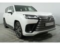 2025 Lexus LX 600 IV, белый - вид 2