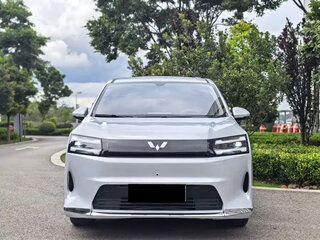 2025 Wuling Starlight 730, серебристый, 1693025 рублей, вид 3