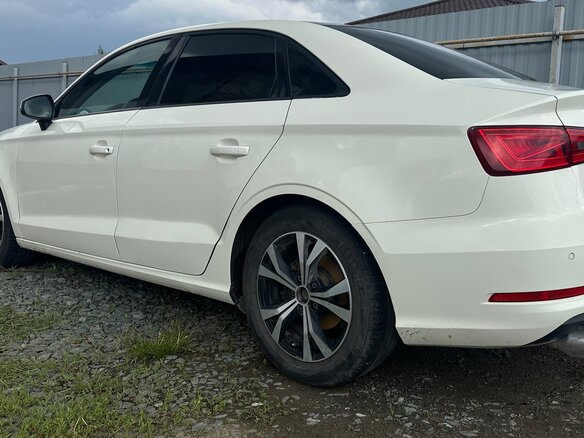 2015 Audi A3 III (8V), белый, 1020000 рублей - вид 3