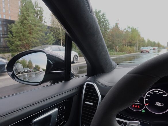 2021 Porsche Cayenne GTS Coupé III, чёрный - вид 35