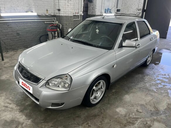 2010 Lada (ВАЗ) Priora I, серебристый, 350000 рублей