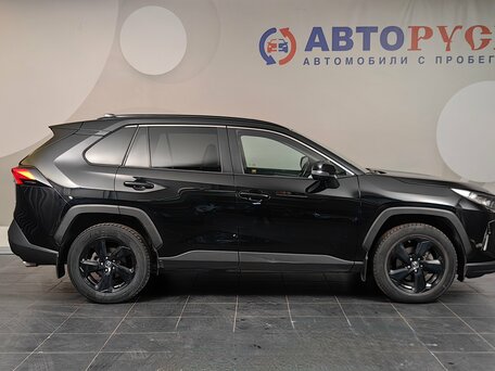 2021 Toyota RAV4 V (XA50), чёрный, 3120000 рублей, вид 5