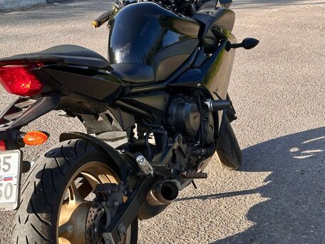 2011 Yamaha XJ6 (FZ6R), чёрный, 460000 рублей, вид 3