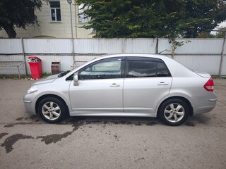 2011 Nissan Tiida I Рестайлинг, серебристый, 500000 рублей, вид 5