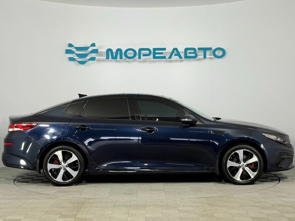 2018 Kia Optima IV Рестайлинг, синий, 1789000 рублей - вид 3