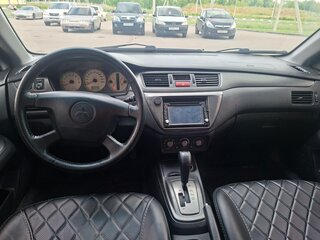 2005 Mitsubishi Lancer IX Рестайлинг, серебристый, 250000 рублей, вид 5