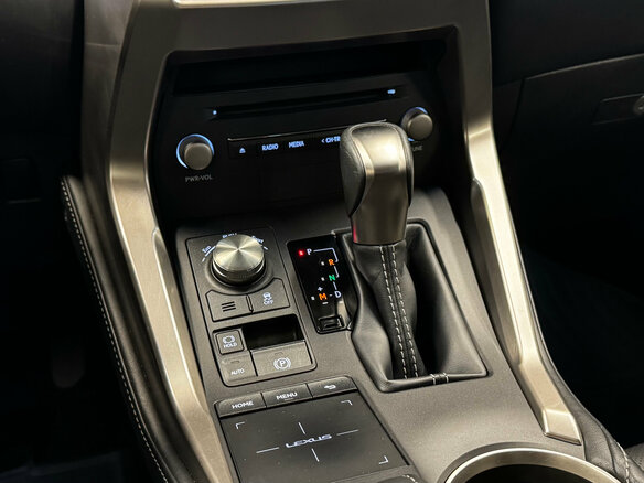 2019 Lexus NX 300 I Рестайлинг, серый, 3120000 рублей - вид 16