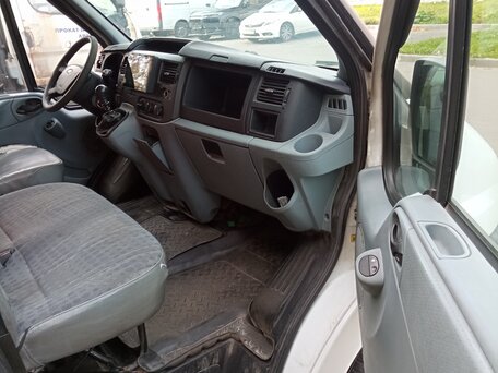 2011 Ford Transit, белый, 1100000 рублей, вид 4