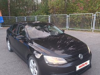 2012 Volkswagen Jetta VI, чёрный, 990000 рублей, вид 2