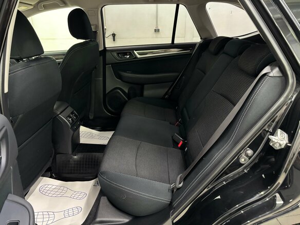 2015 Subaru Outback V, чёрный, 1599000 рублей - вид 15