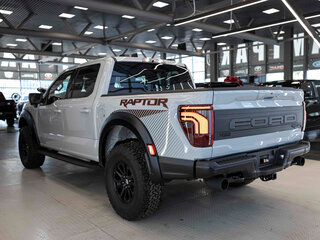 2026 Ford F-150 Raptor SuperCrew Raptor XIV Рестайлинг, серый, 14818971 рублей, вид 5