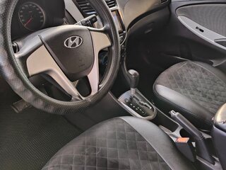 2012 Hyundai Solaris I, белый, 750000 рублей, вид 4