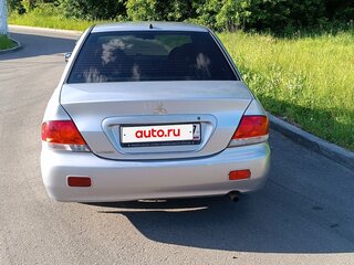 2005 Mitsubishi Lancer IX, серебристый, 330000 рублей, вид 3