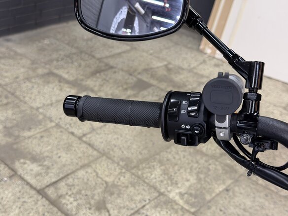 2017 Yamaha XSR900, серый, 845000 рублей - вид 19