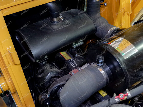 2025 Hyper H695F, золотистый, 6670000 рублей - вид 31