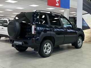 2023 Lada (ВАЗ) Niva Travel I, зелёный, 930000 рублей, вид 2