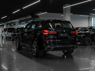 2026 BMW X5 Long 30Li IV (G05/G18) Рестайлинг, чёрный, 10650000 рублей, вид 4