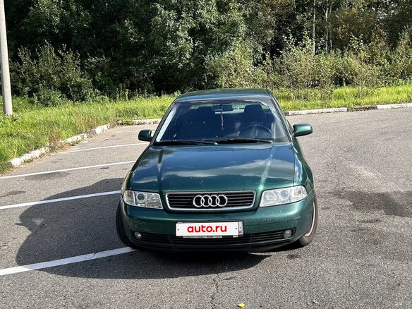 1999 Audi A4 I (B5) Рестайлинг, зелёный, 300000 рублей - вид 1