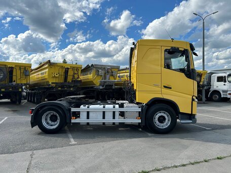 2019 Volvo FH, жёлтый, 4199000 рублей, вид 4