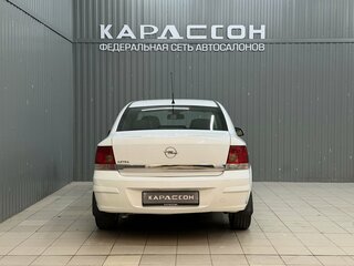 2012 Opel Astra H Рестайлинг, белый, 694000 рублей, вид 4