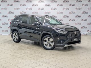 2020 Toyota RAV4 V (XA50), чёрный, 3299000 рублей, вид 3